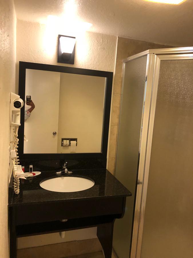 Motel Super 8 By Wyndham Augusta Esterno foto