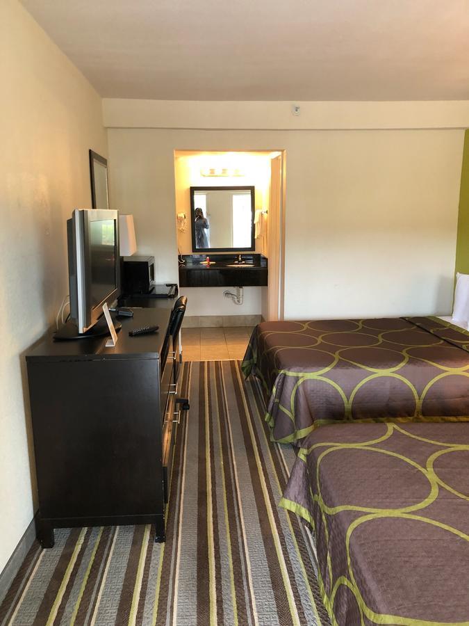 Motel Super 8 By Wyndham Augusta Esterno foto